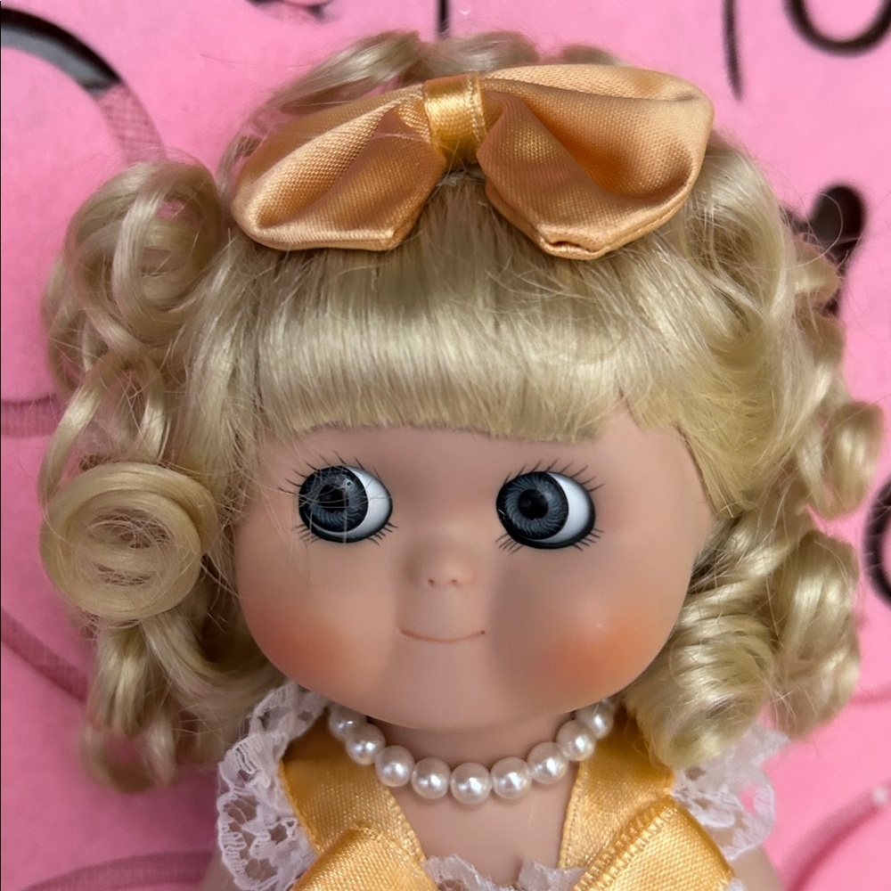 Dolly Dingle Topaz Tingle